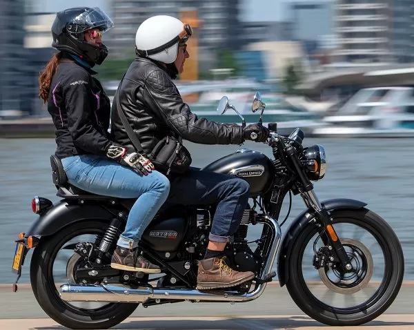 Royal-Enfield 350 Meteor à l'essai