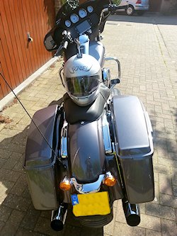 Essai de la Harley-Davidson 1690 STREET GLIDE SPECIAL FLHXS 2016