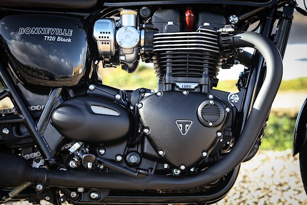 Essai de la Triumph 1200 BONNEVILLE T 120 2016