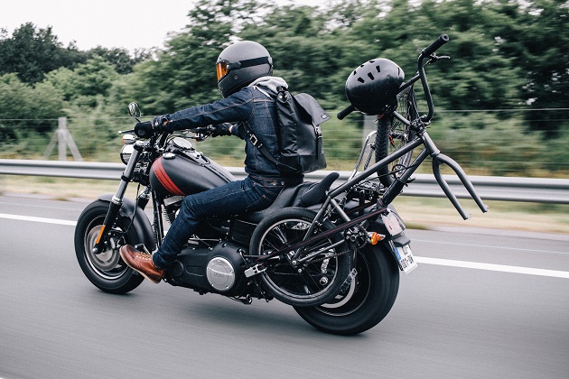 Un surprenant road-trip mêlant Harley-Davidson et BMX.