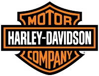 Harley Davidson investit l'hippodrome de Paris-Vincennes pour le Prix d'Amérique.
