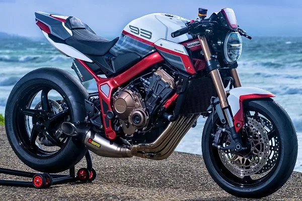 La concession Mototrofa signe la plus belle préparation sur base de CB 650 R.