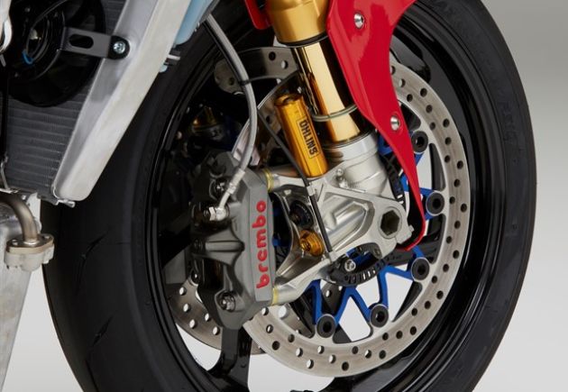 Honda dévoile la RC 213 V-S, sa MotoGP de route.