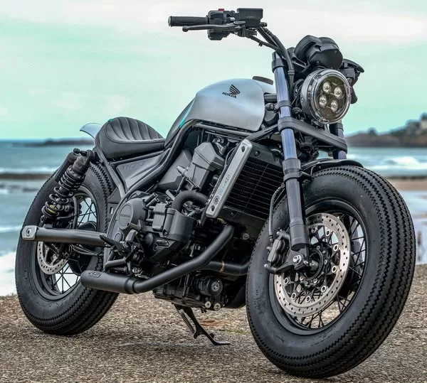 Honda se rebelle aux Wheels & Waves