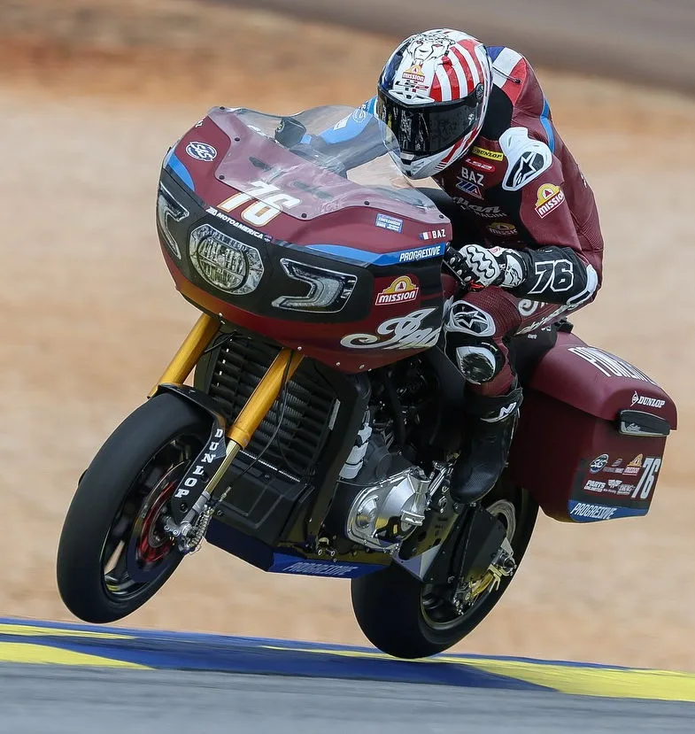 Loris Baz sur Indian Challenger