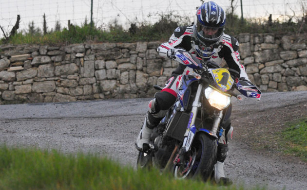 La MT-09 s'offre le Rallye des Garrigues avec Julien Toniutti.