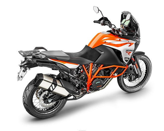 KTM 2017 - Coup de neuf sur les trails avec les Adventure 1090, 1090R et les Super Adventure 1290 T, S et R.