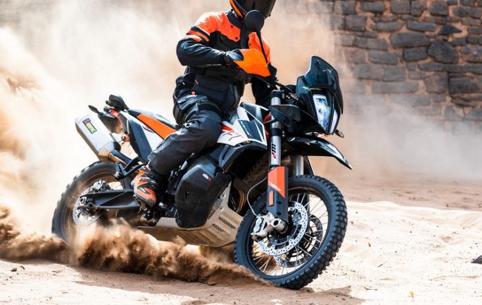 KTM rappelle ses 790 Adventure (et R).