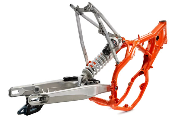 KTM dévoile sa gamme EXC 2020 et ses évolutions.