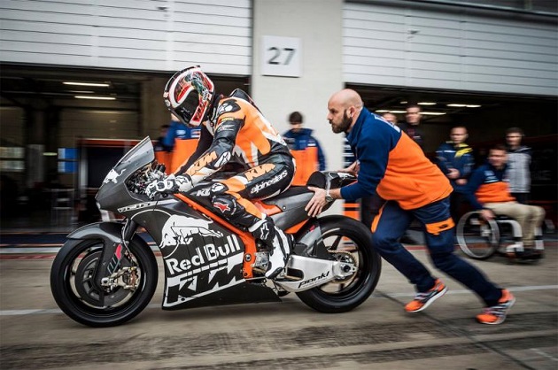 KTM étrenne son prototype MotoGP en Autriche.