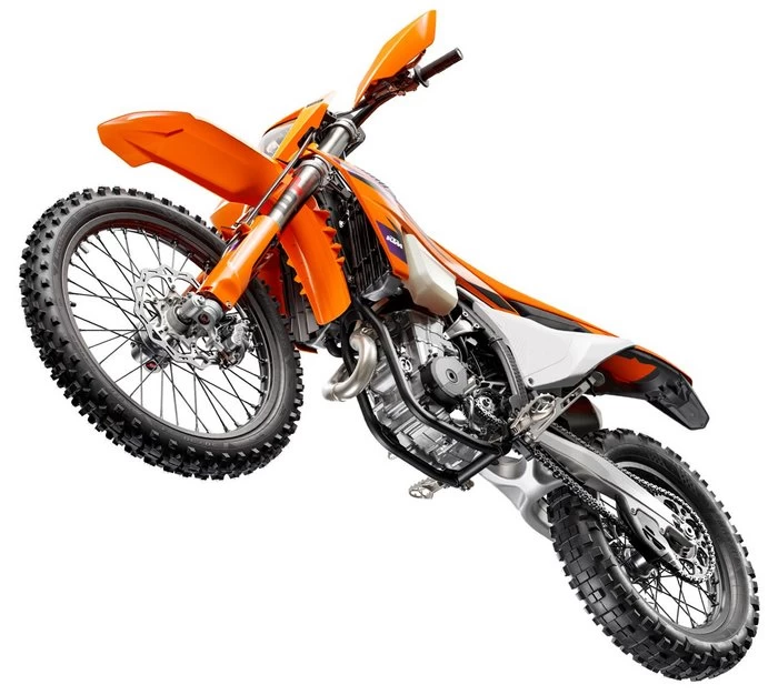 Les KTM enduro EXC largement revues pour 2024.