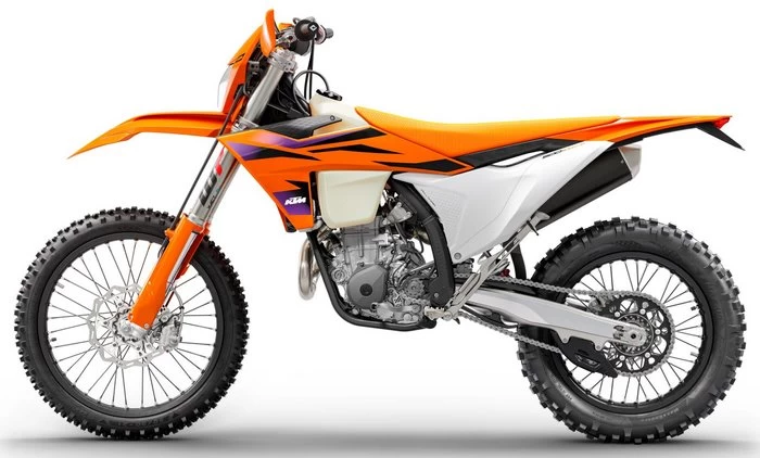 Les KTM enduro EXC largement revues pour 2024.