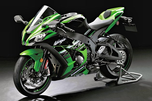 La Kawasaki ZX-10R 2016 sera chaussée par les RS10 de Bridgestone.