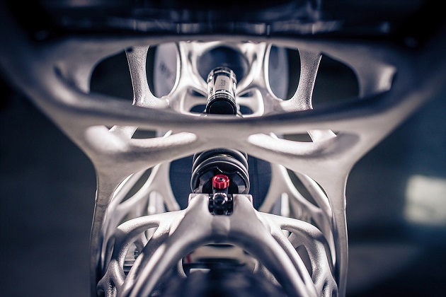 Light Rider - La moto électrique ultra-légère imprimée en 3D par... Airbus !