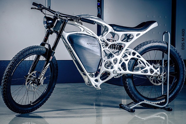 Light Rider - La moto électrique ultra-légère imprimée en 3D par... Airbus !