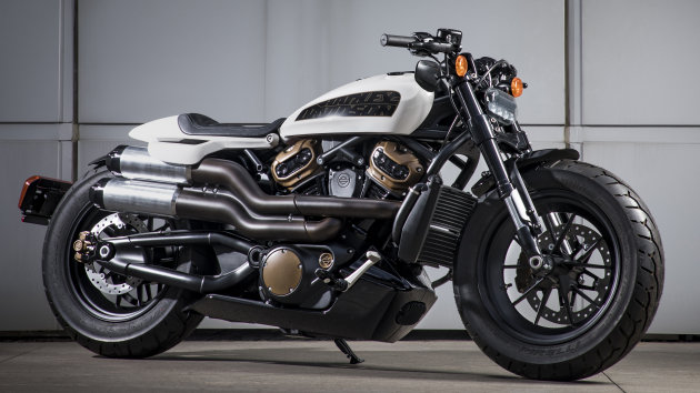 Harley bouscule son futur : trail 1250 Pan-America, streetfighter 975, modèles électriques et stratégies boostées.
