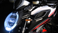 MV-Agusta 800 DRAGSTER RR 2019