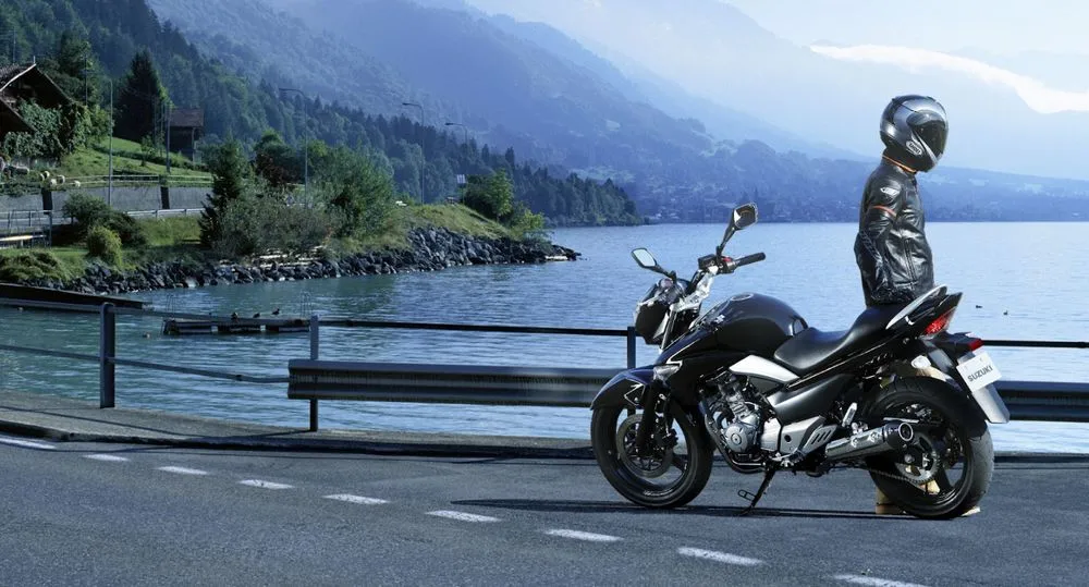 Marché moto 2025 - le neuf et l'occasion en chute libre