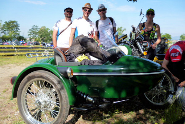 Voyage en Espagne avec le Mash 400 Family-side.