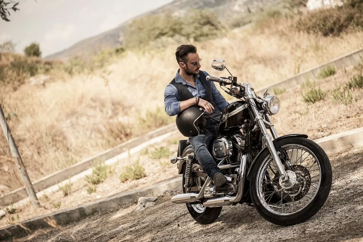 Motard sur Harley-Davidson - assurance moto