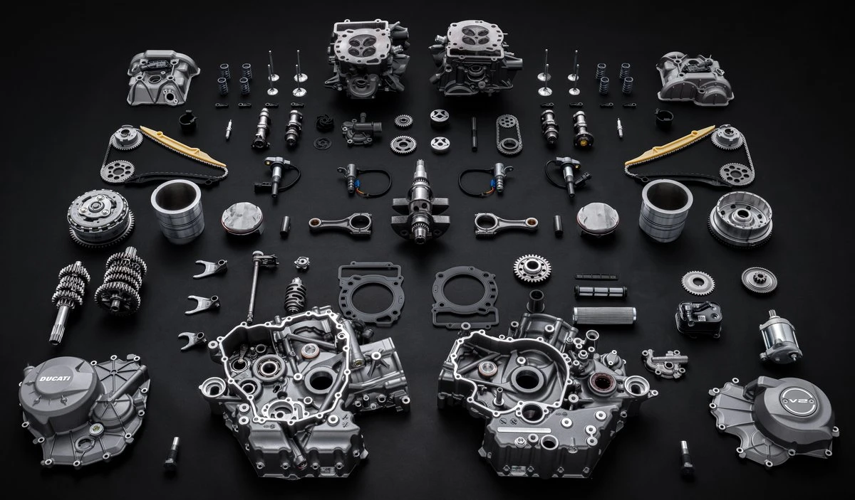 Nouveau V2 890 cc de Ducati