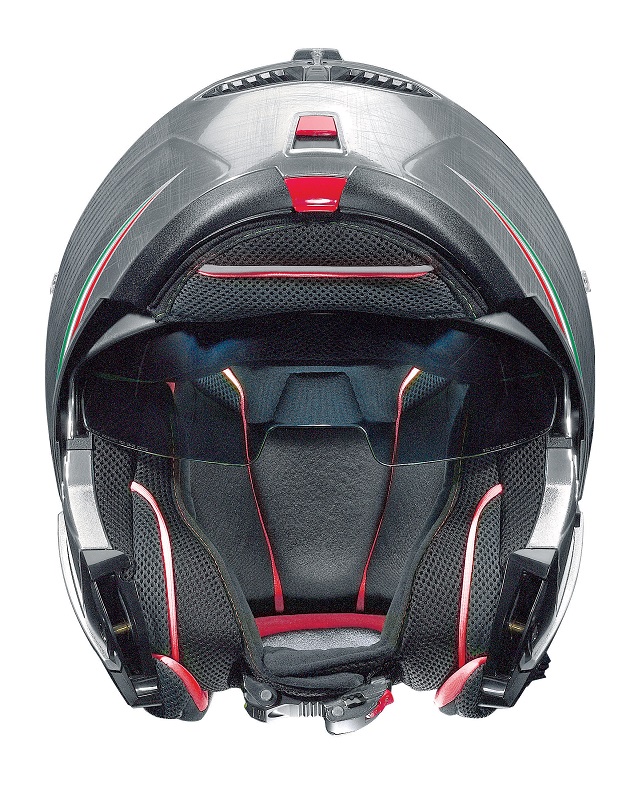 Le modulable Nolan N104 devient Absolute.