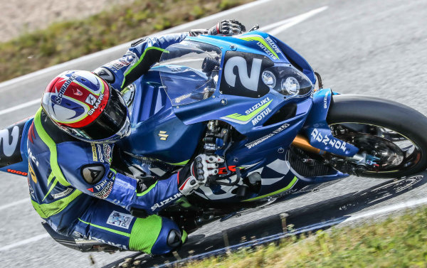Le F.C.C. TSR Honda France remporte les 8 heures d'Oschersleben.
