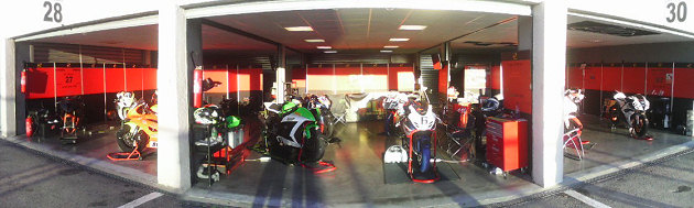 Le PLV Racing simplifie la logistique et la saison des pilotes.