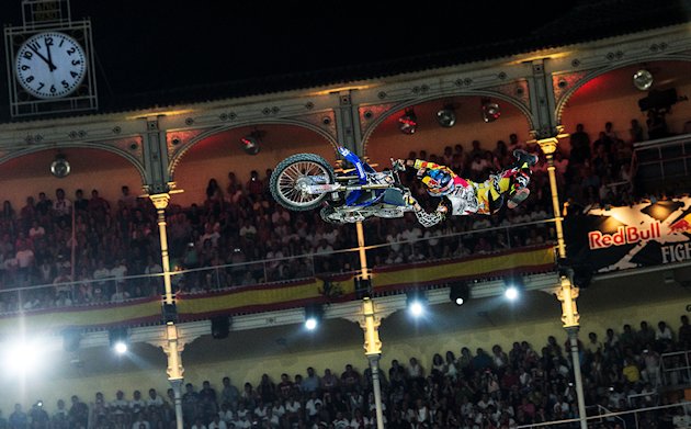 Les Red Bull X-Fighters célèbreront 15 ans de compèt' à Madrid.