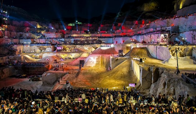 Du très haut niveau à Athènes pour les Red Bull X-Fighters.