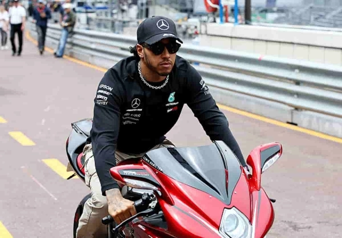 F4-mv-agusta-lewis-hamilton-monaco