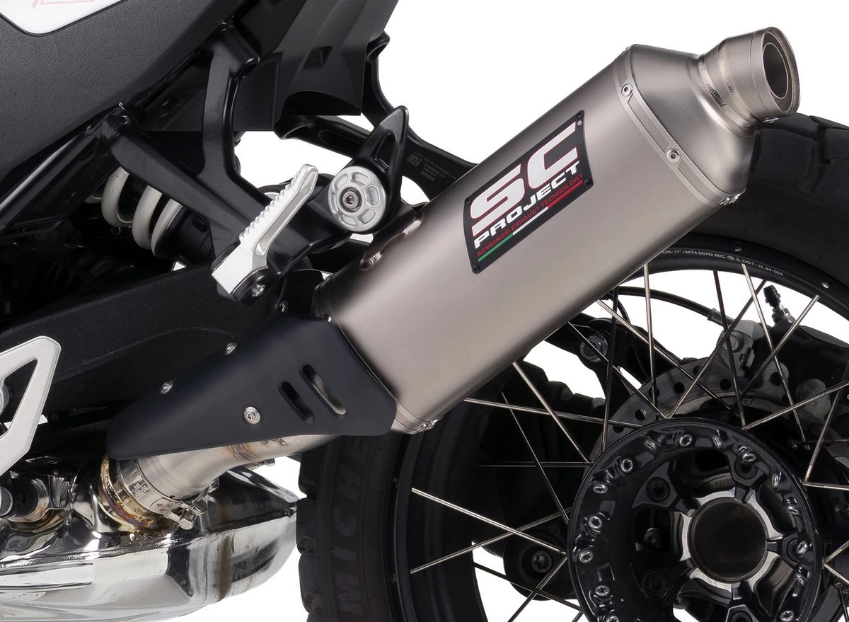 Un silencieux slip-on R 12 G/S Rally Raid en titane