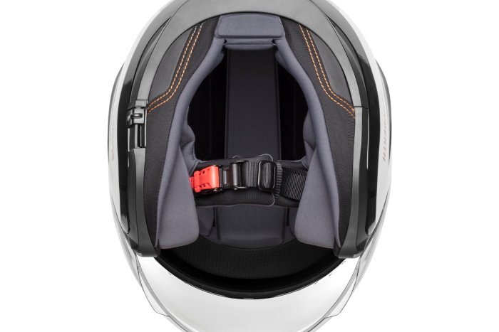Le jet Schuberth M1 Pro s'améliore pour 2020.
