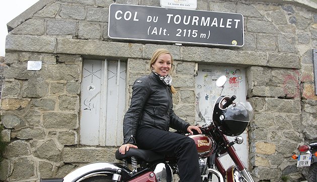 120 passionnés de motos anciennes au 'Transpy AMV Légende'.
