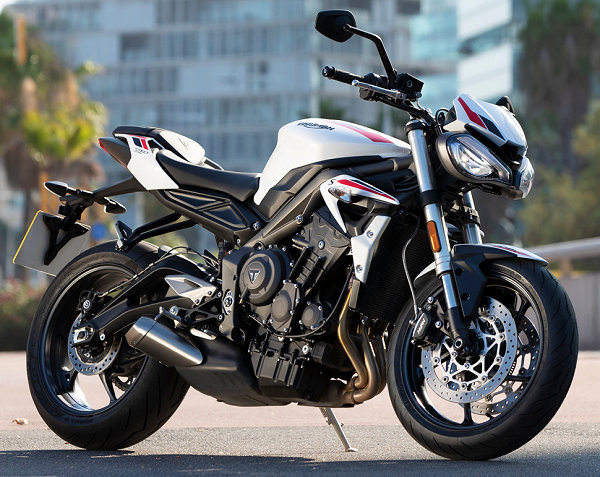 Triumph Australie montre la Street Triple S 2020 en 660 cm3.
