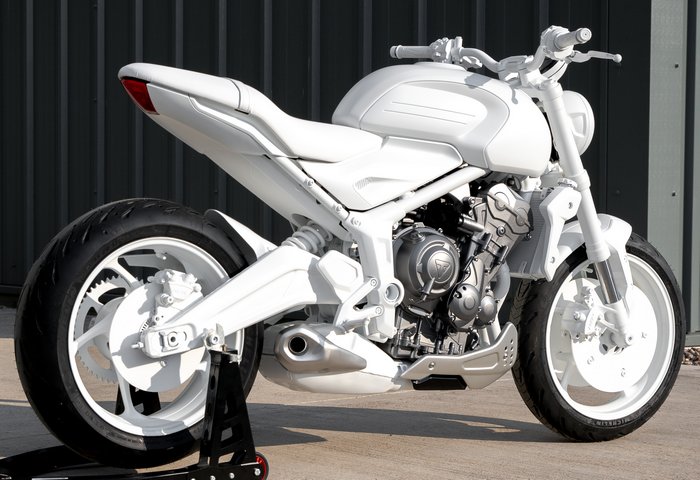 Triumph prépare l'arrivée d'une nouvelle Trident.