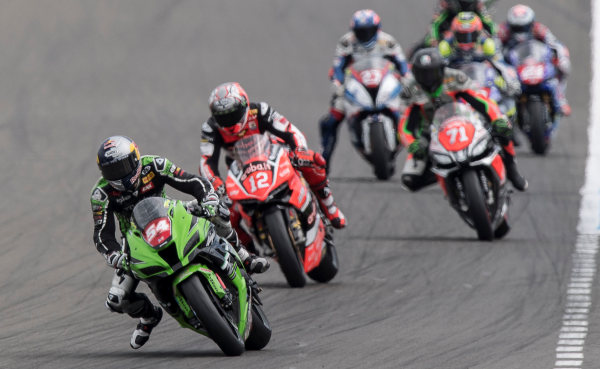 Jonathan Rea apporte sa 100eme victoire à Kawasaki.