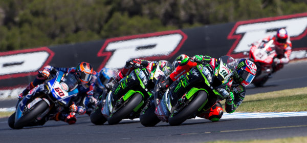 Triple victoire - Ducati et Bautista débutent superbement le championnat WSBK 2019.