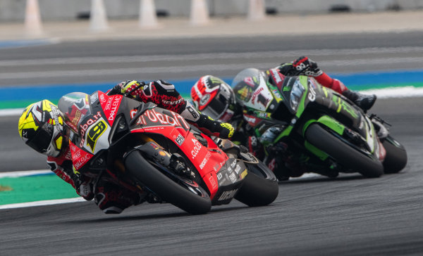 WSBK / Thailande - Bautista confirme un début d'année fracassant avec un nouveau triplé.
