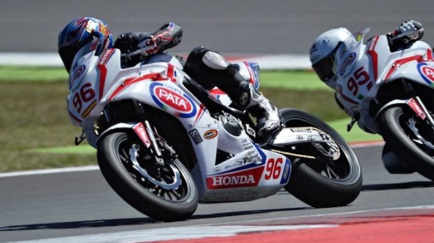 WSBK / Magny-Cours - Encore un doublé de Rea.