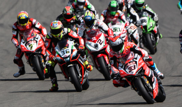 Le World Superbike dans la chaleur de Misano.