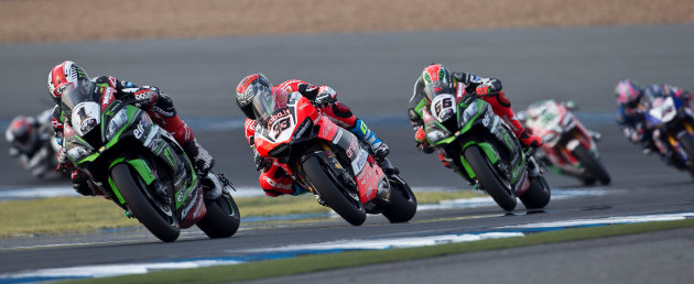 La croisade Superbike arrive sur le vieux continent.
