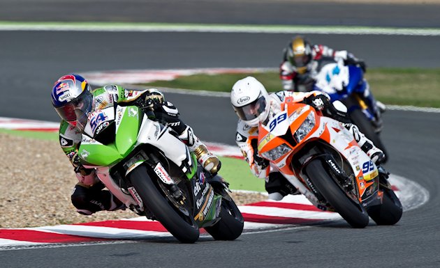 WSBK / Magny-Cours - Encore un doublé de Rea.