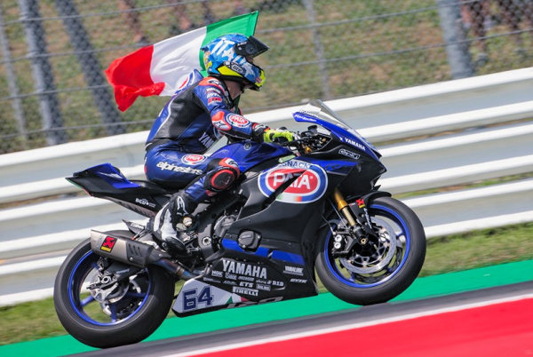 WSBK / Misano - Rea signe encore un doublé et demeure intouchable.