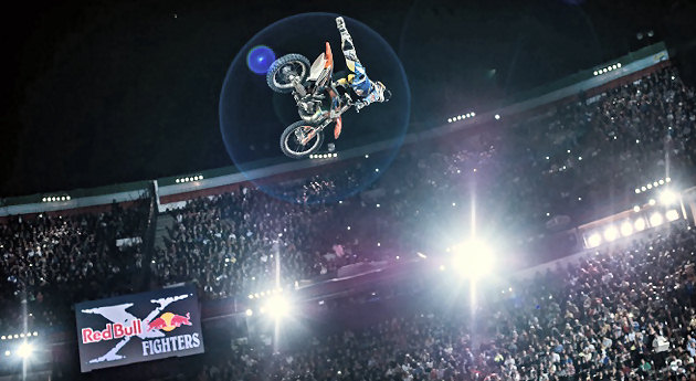 Les Red Bull X-Fighters ont enflammé Mexico.