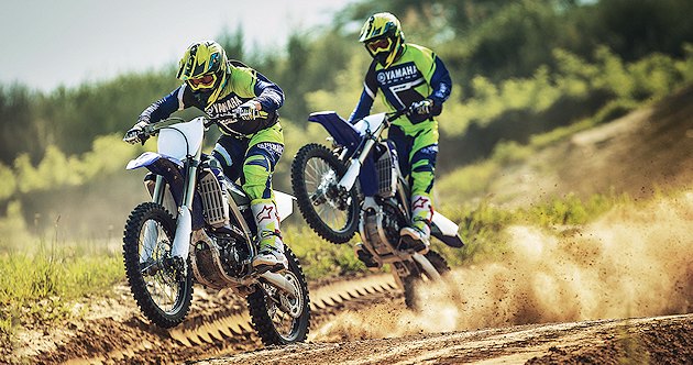 Essayez les Yamaha cross 2017 avec le MX Pro Tour.