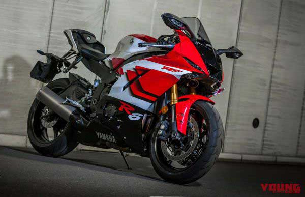 Une série spéciale de Yamaha 600 R6 20ème anniversaire ?