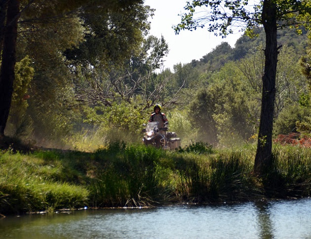 Le Cathare Moto Trail revient pour 2016.