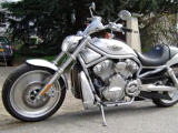Il y a 16 ans... La Harley-Davidson 1130 V-Rod.