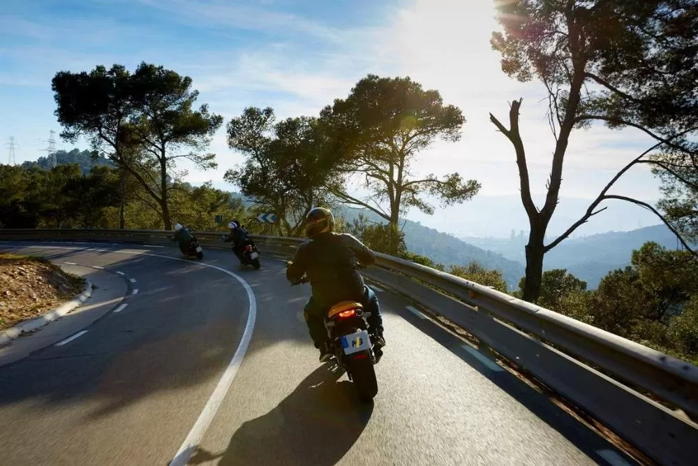 Comment réussir efficacement l’organisation d’une balade à moto ?